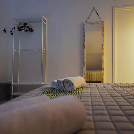 Essenza Suite Siracusa Con Jacuzzi Privata Syracuse Exterior photo